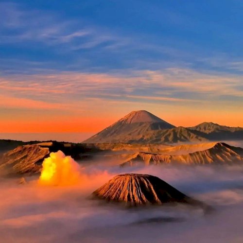 From Malang: Mount Bromo -Mount Ijen 2D1N Tour Package